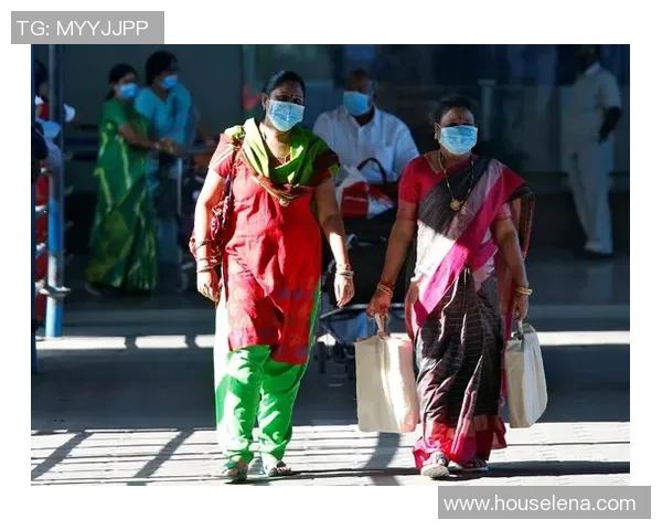 西涅疫情引发全球恐慌，民众自发戴口罩防护